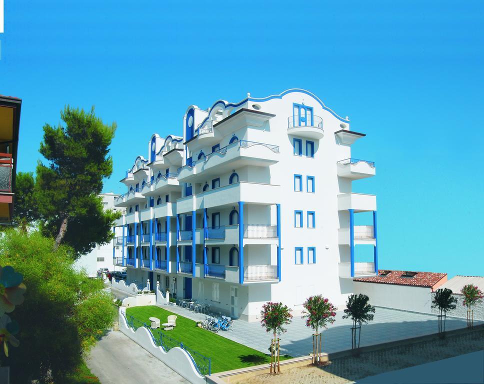 Residence Abruzzo Resort Tortoreto Exterior photo